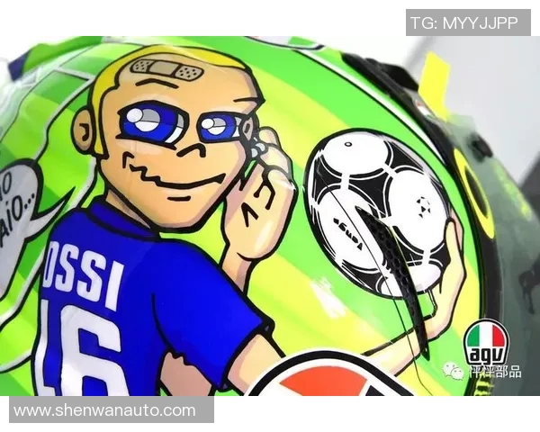 孤独绿茵背影下的落寞足球巨星伤感头像